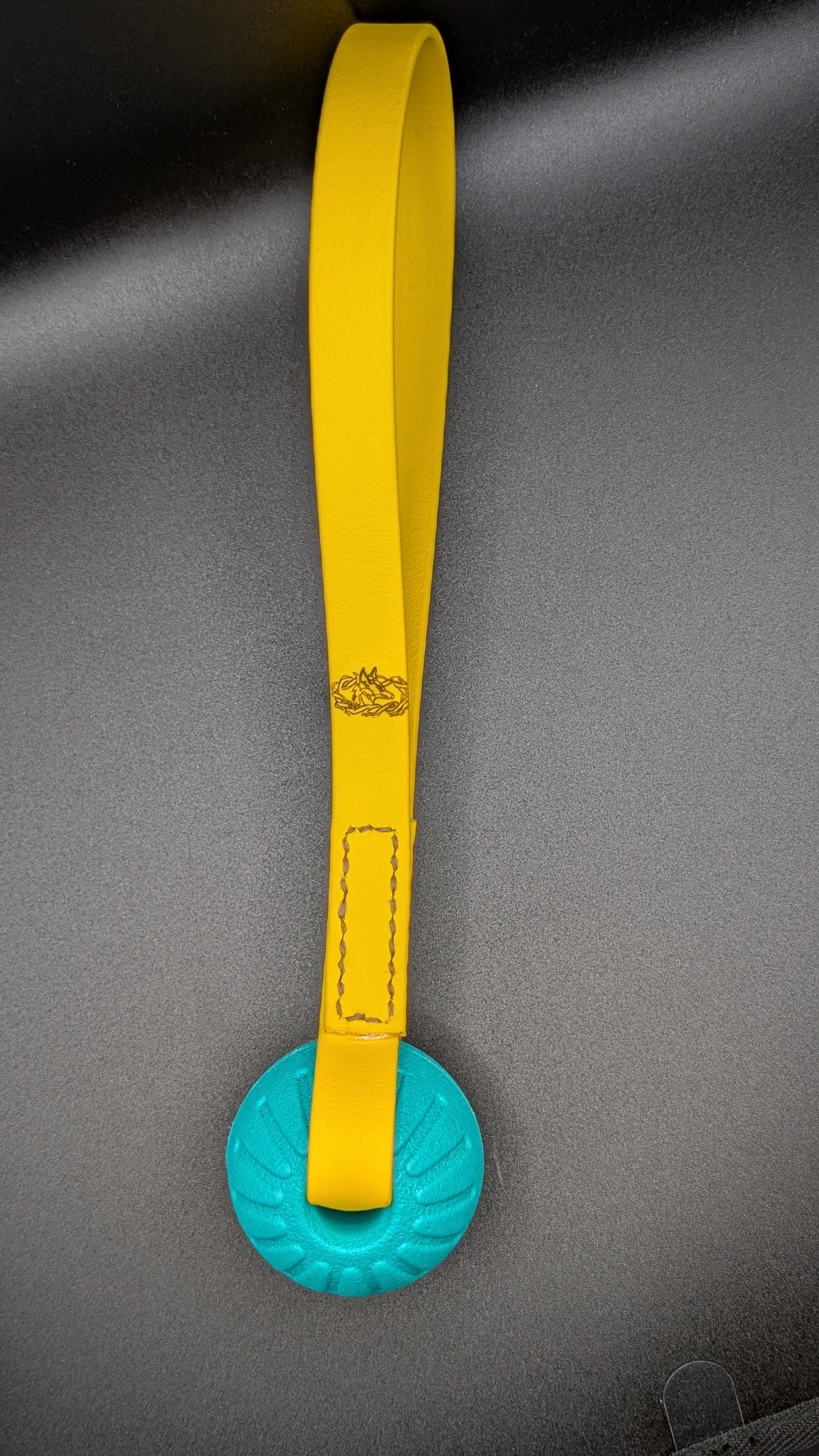 Petite Balle tug EVA